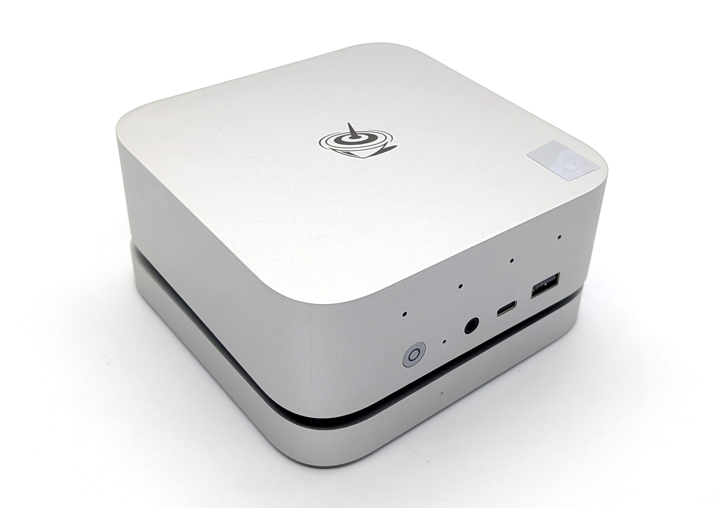 Beelink SER9 Pro Mini-PC Review - Ryzen 7 H 255 and Mate SE Dock